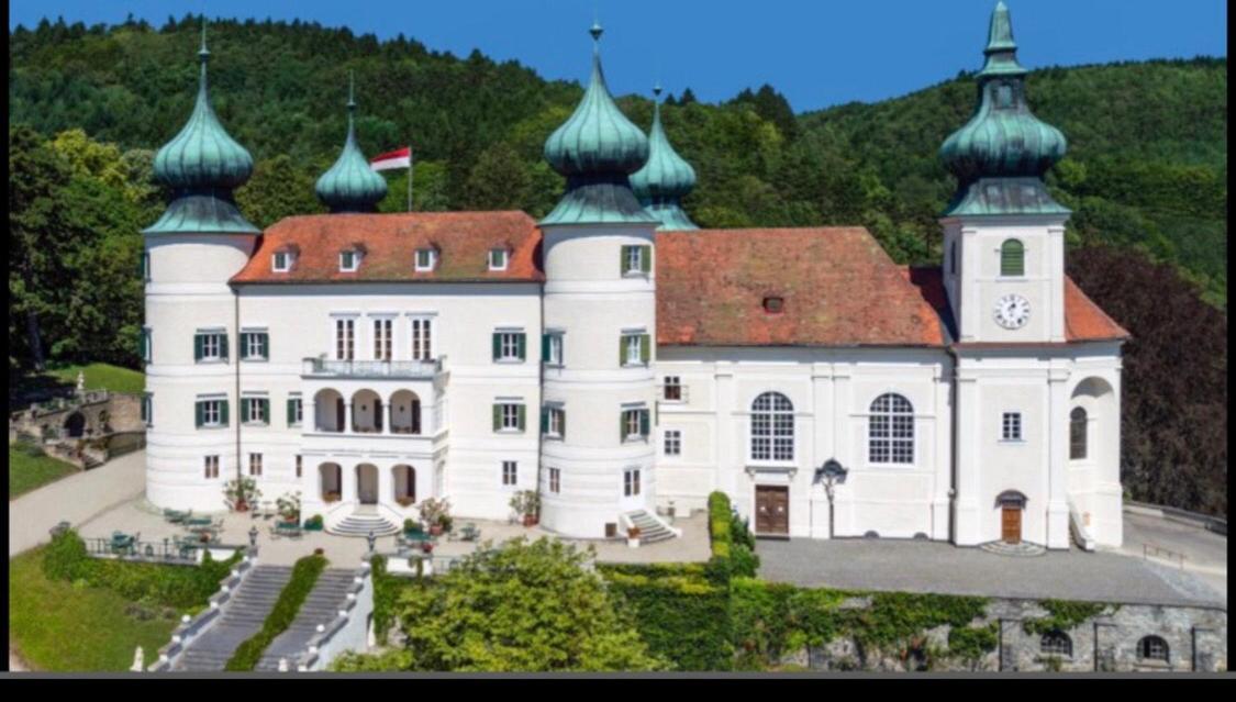 Pension Artstetten 외부 사진